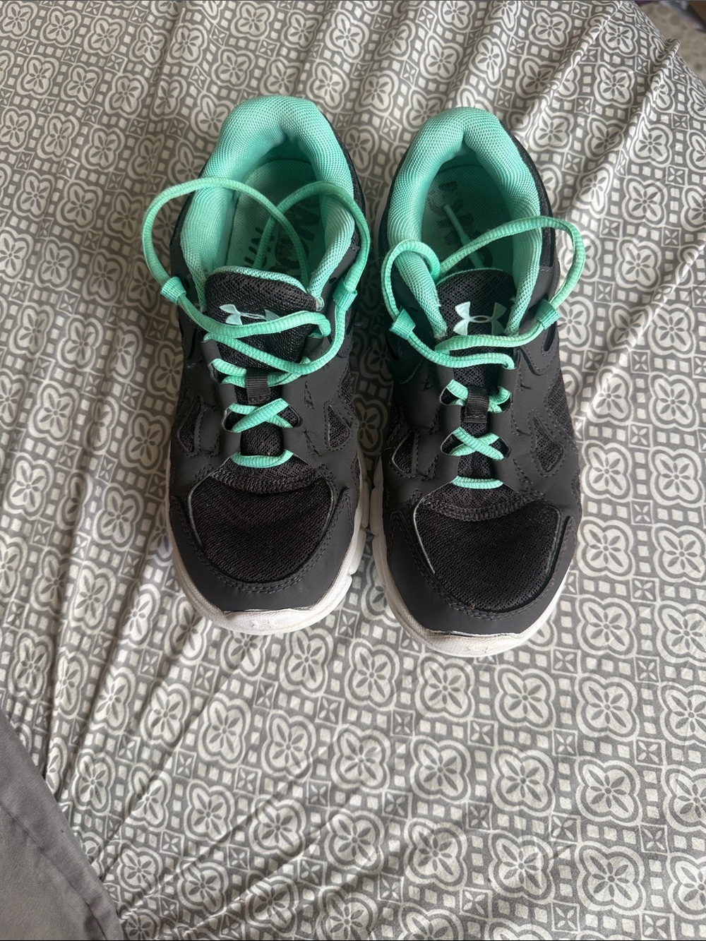 Under Armour Kids Black and Mint Green Athletic Sneakers